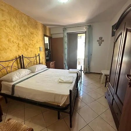 Bed & Breakfast Do Ziu Michele Montallegro